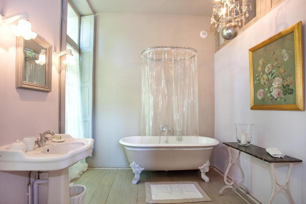 Domaine Le Castelet Bed & Breakfast กัสทร์ ห้อง รูปภาพ